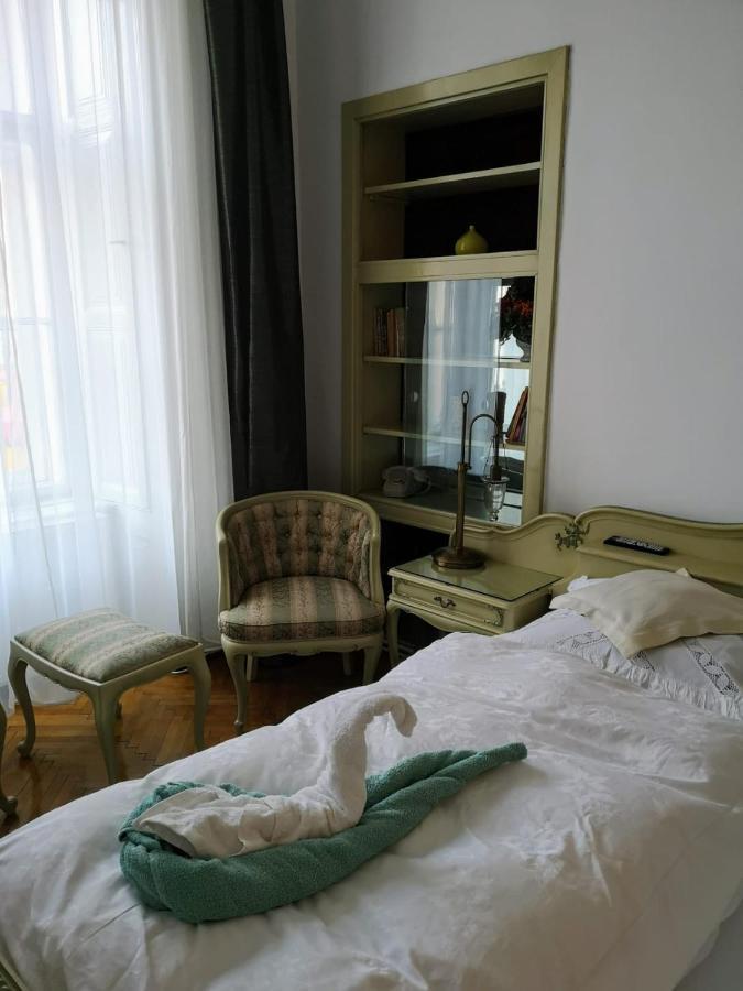 Casa Generalului Lägenhet Sibiu Exteriör bild